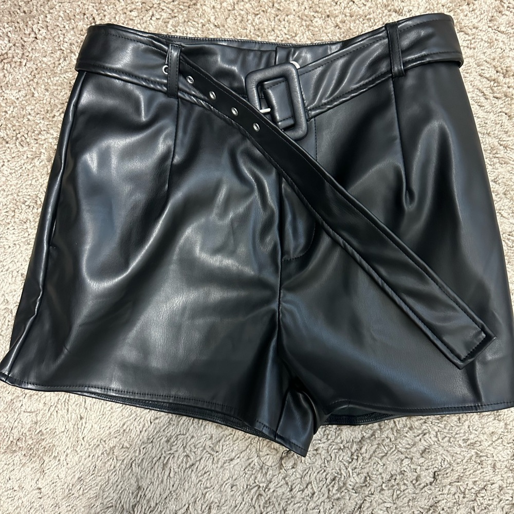 Misguided faux leather shorts